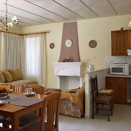 Stam House Villa Leonídion Екстериор снимка